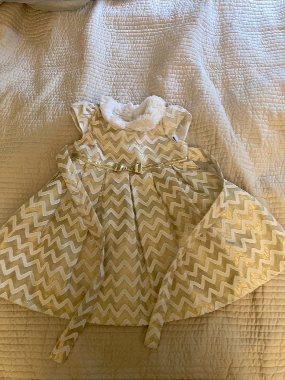 Jona Michelle Girl Toddler Gold Chevron Dress with White Faux Fur Collar